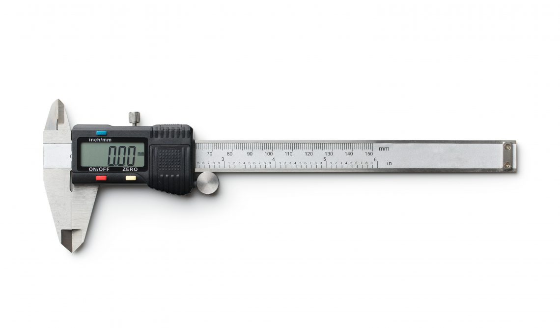 Digital and manual vernier caliper